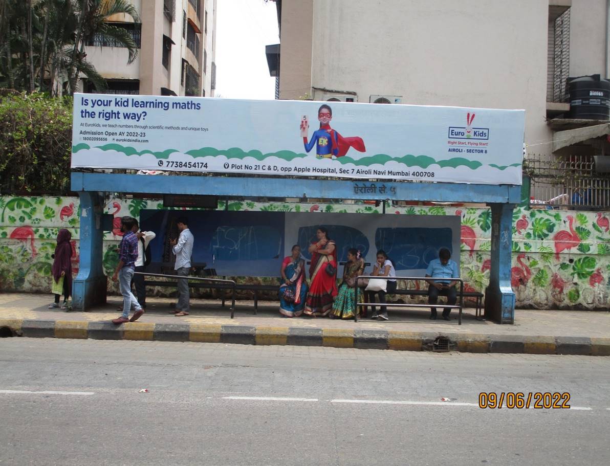 Bus Queue Shelter - Sector 5.,   Airoli,   Navi Mumbai,   Maharashtra