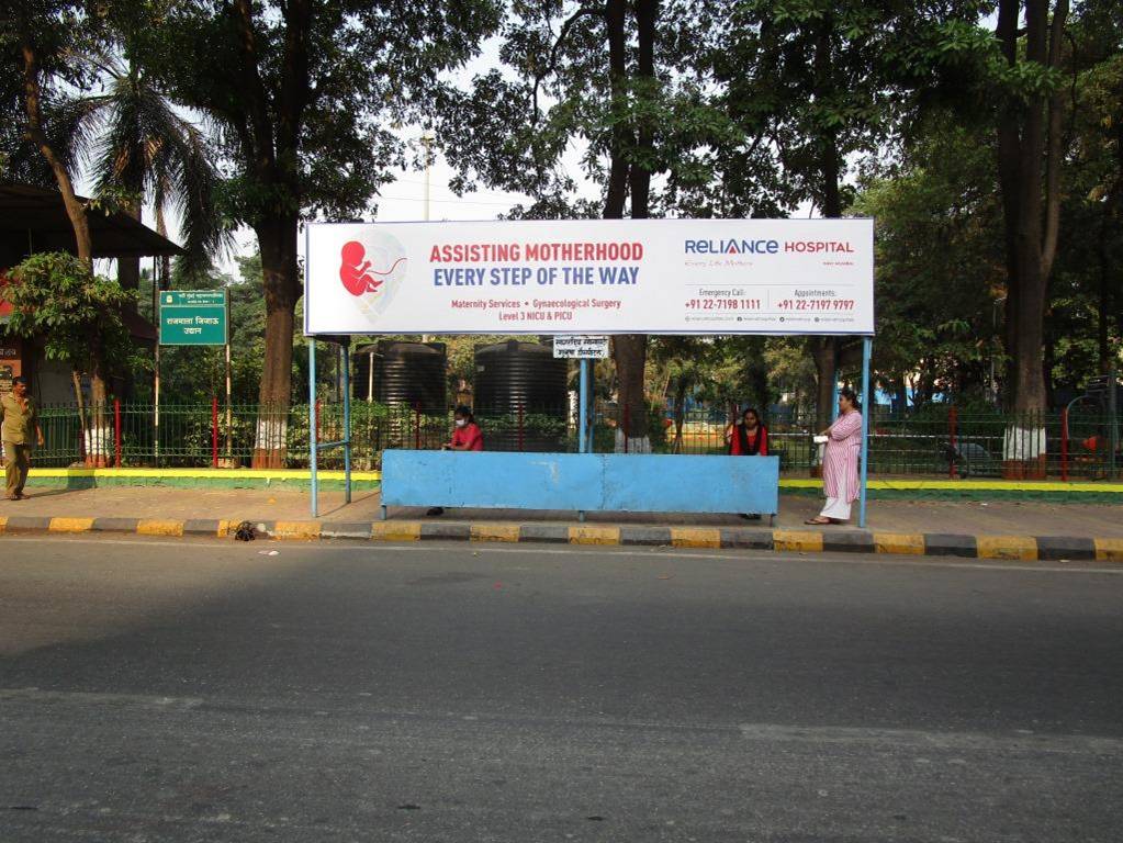 Bus Queue Shelter - Meridiman / Sagardeep / Shushrusha.,   Nerul 2 West,   Navi Mumbai,   Maharashtra