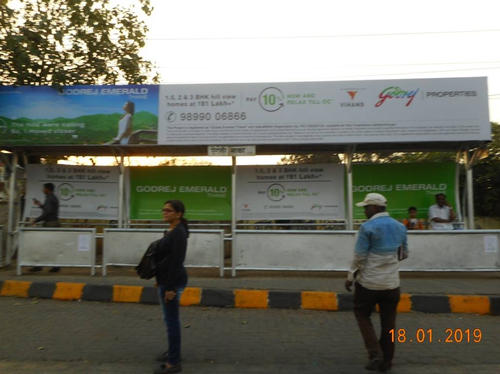 Bus Queue Shelter - Airoli Naka Towards Thane,   Thane Belapur Road,   Navi Mumbai,   Maharashtra