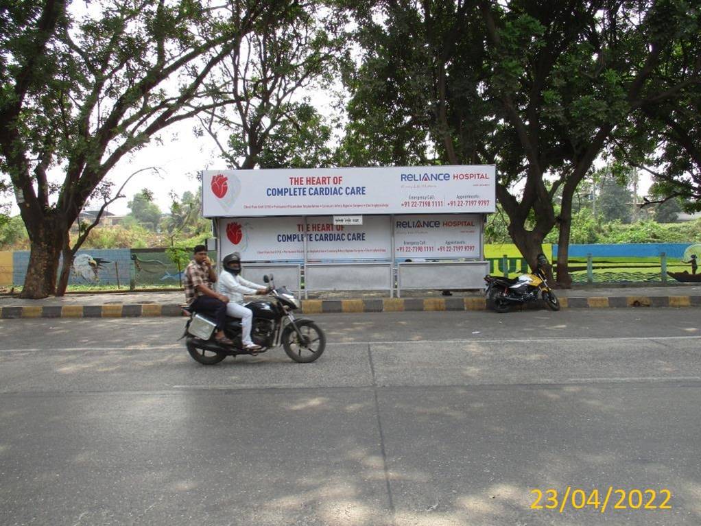Bus Queue Shelter - Airoli Station (Outside) Towards Thane,   Thane Belapur Road,   Navi Mumbai,   Maharashtra