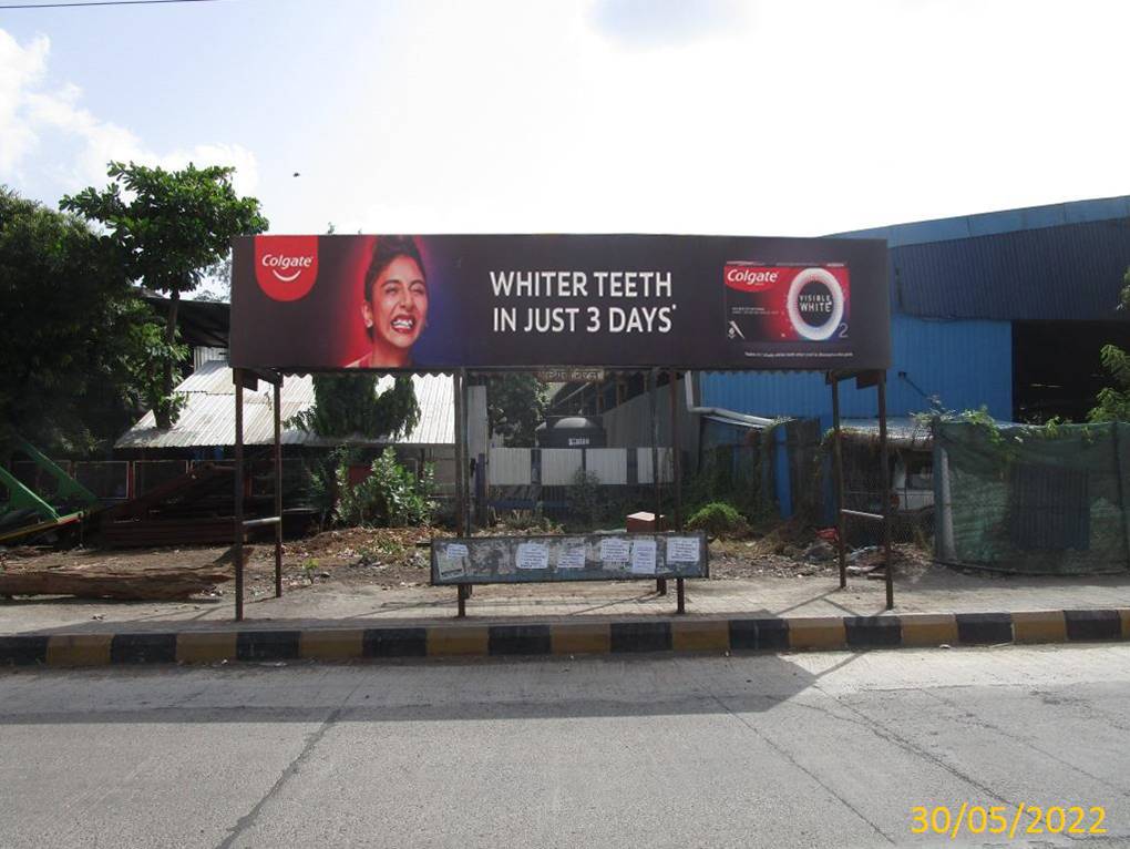 Bus Queue Shelter - Anthony Garage Towards Airoli,   MIDC,   Navi Mumbai,   Maharashtra