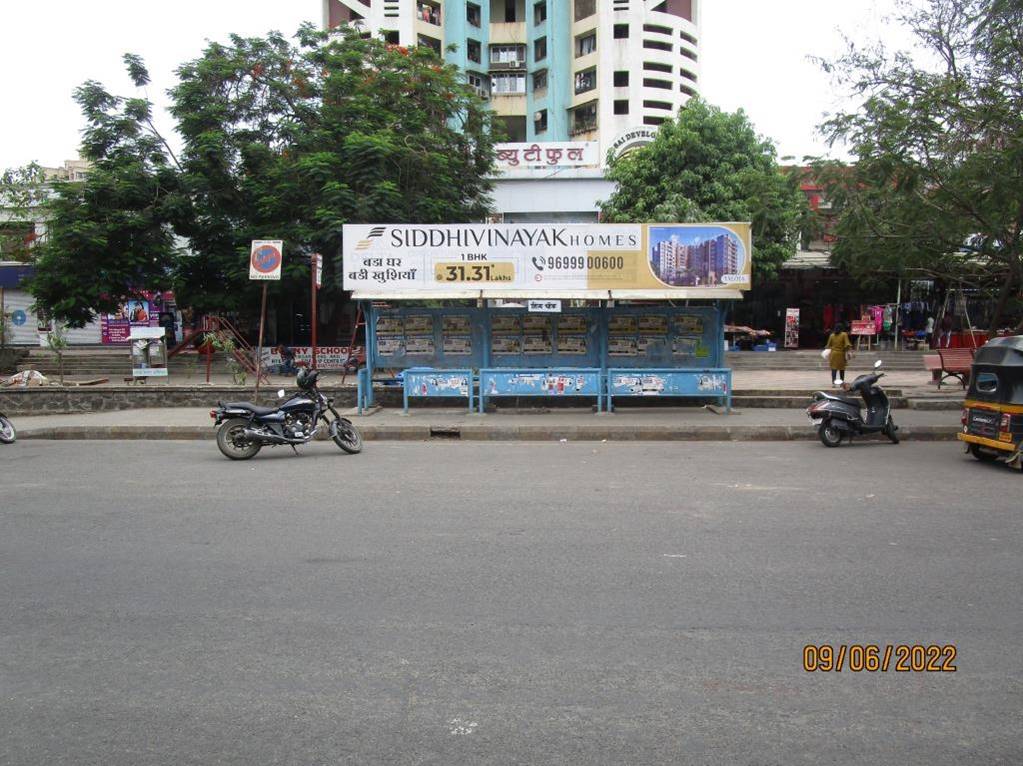 Bus Queue Shelter - SHILP CHOWK,   Kharghar,   Navi Mumbai,   Maharashtra