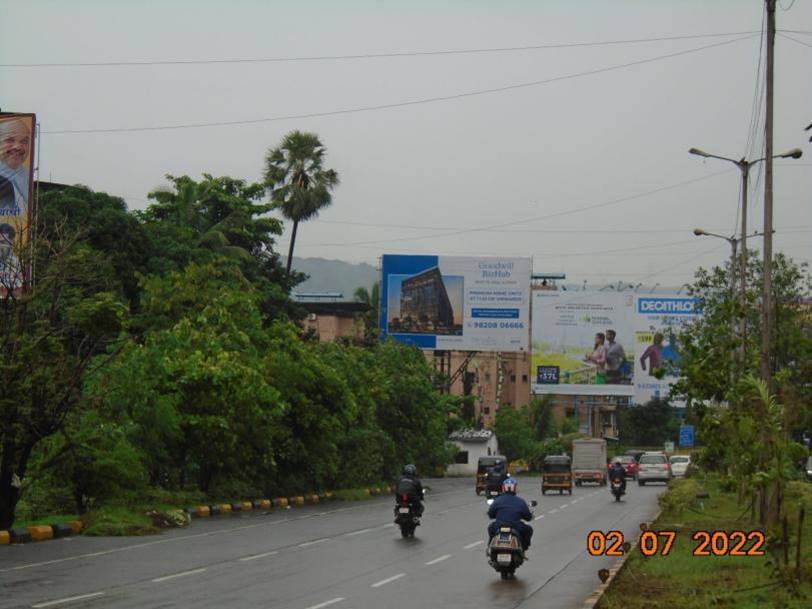 Billboard - Airoli Opp Garam Masala Hotel Towards Vashi 2nd (ET) - Airoli Opp Garam Masala Hotel Towards Vashi 2nd (ET),   Airoli,   Navi Mumbai,   Maharashtra