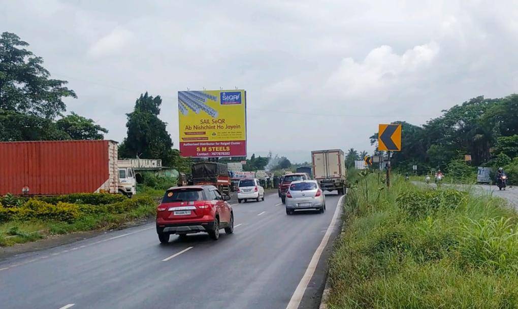 Billboard - Goa Road Near Sai Krupa Hotel Traffic Going From Pune/Goa Towards Panvel/Vashi (MT) - Goa Road Near Sai Krupa Hotel Traffic Going From Pune/Goa Towards Panvel/Vashi (MT),   Goa Road,   Navi Mumbai,   Maharashtra
