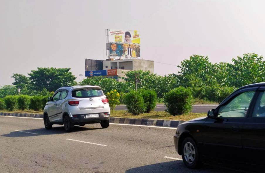 Hoarding - Batala Toll Facing  Amritsar  Towards  Batala/Gurdaspur          ,  Amritsar,  Punjab