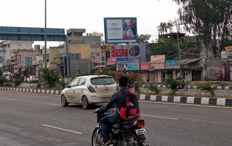 Hoarding  - Jalandhar -  Bidhipur Chowk Facing Amritsar,  Jalandhar,  Punjab