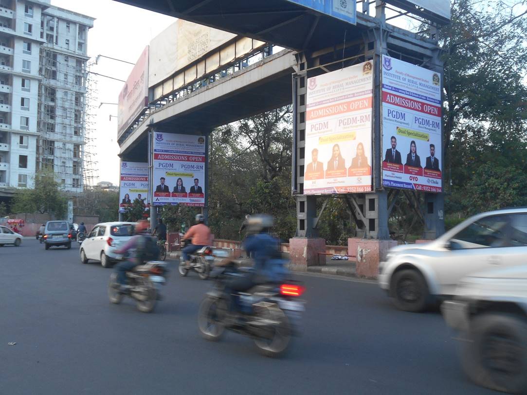 Pillar - Collectorate Circle, Jaipur, Rajasthan