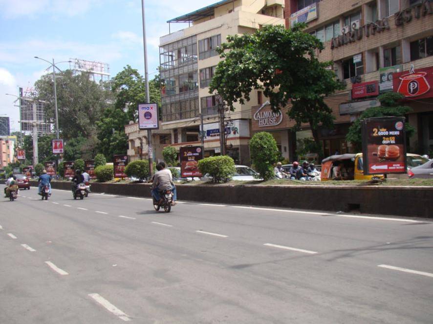 Pole Kiosks - Himayath Nagar – 3x4 Center Medians,  Hyderabad, Telangana