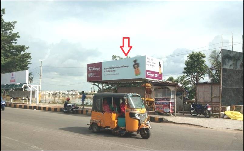 Bus Shelter - Saroor nagarTank Bund 2nd Loc twrds Malakpet, Hyderabad, Telangana