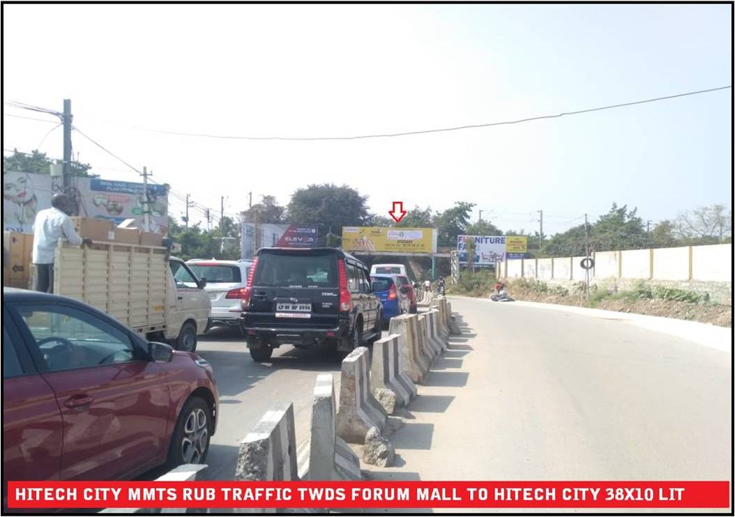 Billboard - Hitec city towards forum (traffic forum mall to hitech city), Hyderabad, Telangana