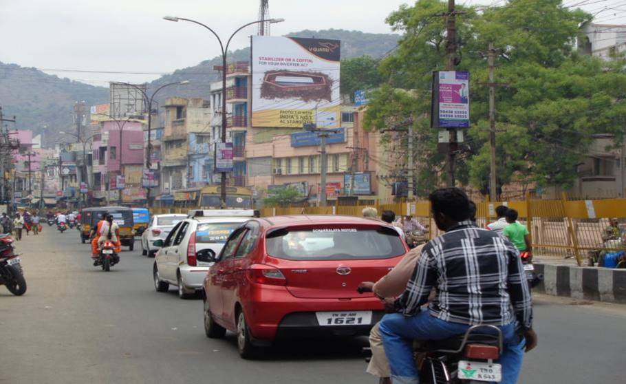 Hoarding - Makkan Signal Near Indian,  Vellore, Tamilnadu