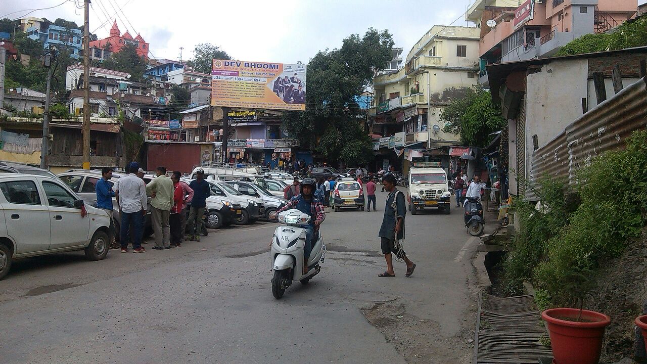 Unipole-Main Market, Pithoragarh, Uttarakhand