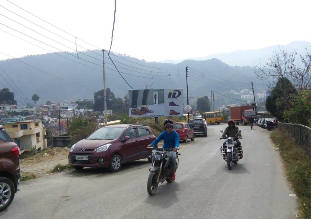 Unipole-Nr. Bajaj Showroom, Pithoragarh, Uttarakhand