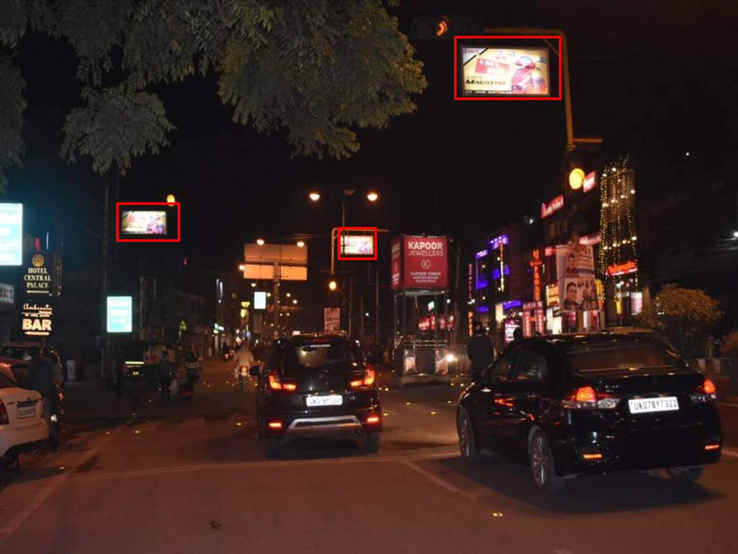 Traffic Signals-Gandhi Park ,  Dehradoon, Uttarakhand