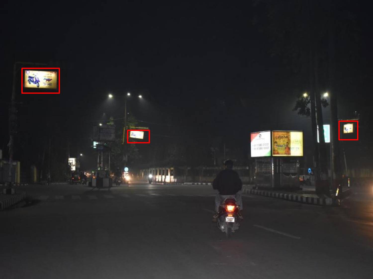 Traffic Signals-Kaulagarh Chowk, Dehradoon, Uttarakhand