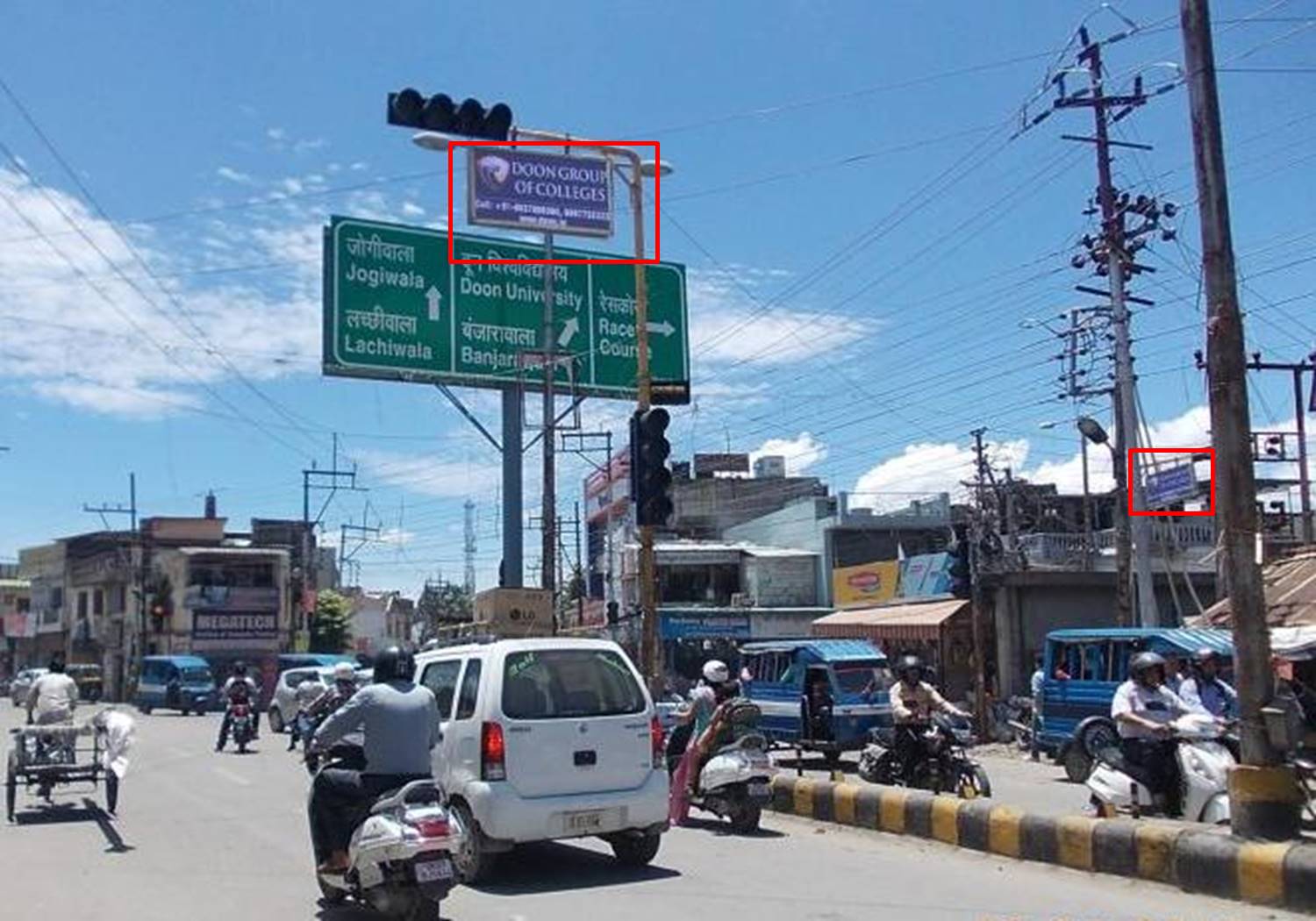 Traffic Signals-Dharampur Chowk, Dehradoon, Uttarakhand