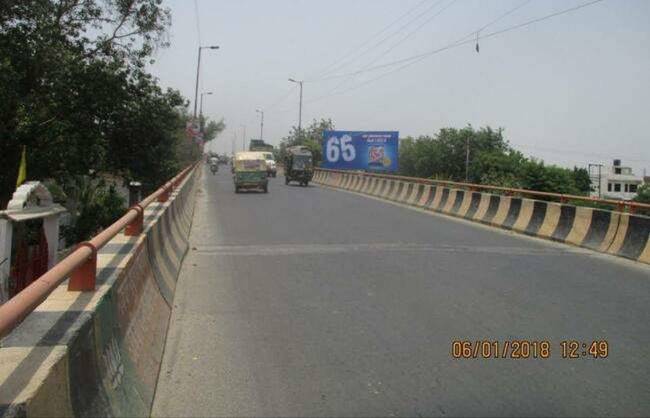 Billboard - Sikandra Fly Over,  Agra, Uttar Pradesh