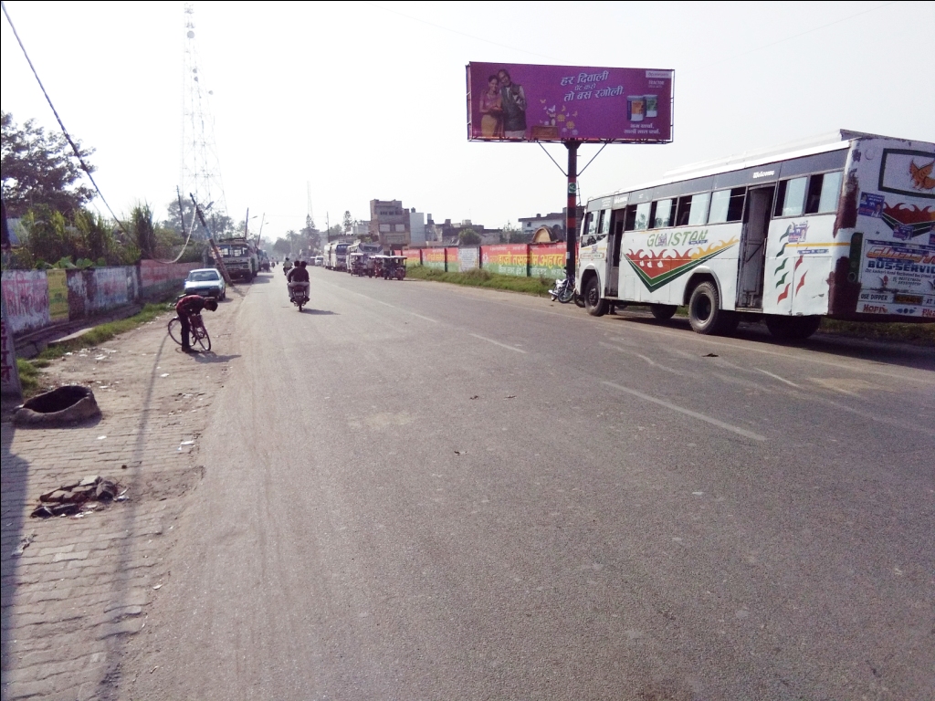 Unipole-Roadways Bus Stand, Najibabad, Uttar Pradesh, 