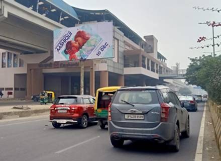 UNIPOLE - KAUSHAMBI METRO STATION, Ghaziabad, Uttar Pradesh