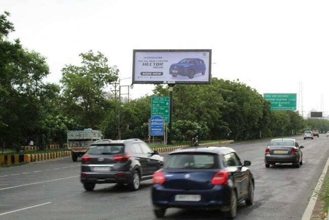Billboard - On Noida Expressway
, Noida, Uttar Pradesh