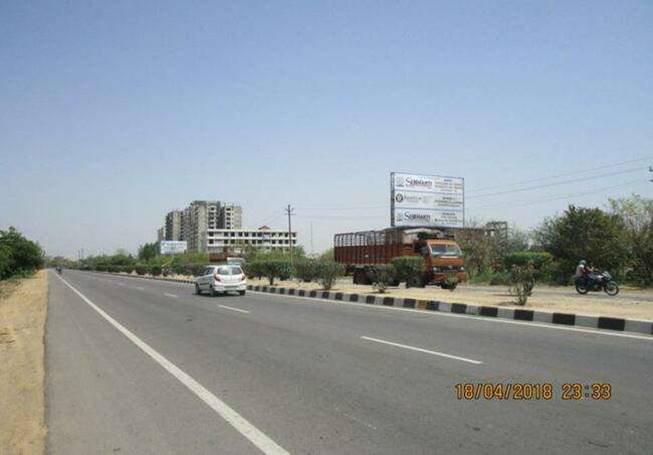 Unipole - NH-58 CNG Pump, NH 58, Uttar Pradesh