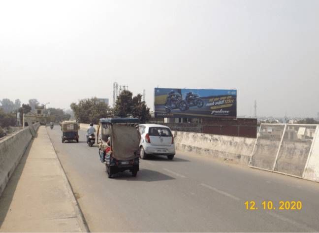 Billboard - Choupla Flyover, Bareilly, Uttar Pradesh