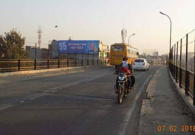 Billboard - Quila Flyover, Bareilly, Uttar Pradesh