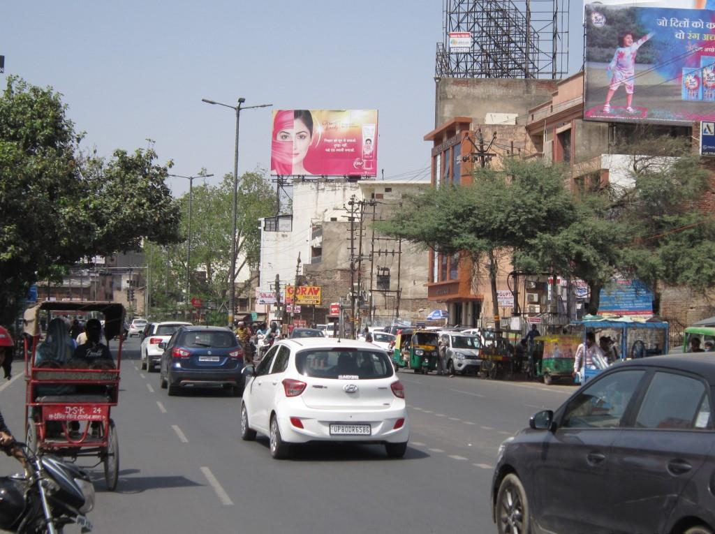 Billboard-M.G. Road Dhakran Crossing, Agra, Uttar Pradesh