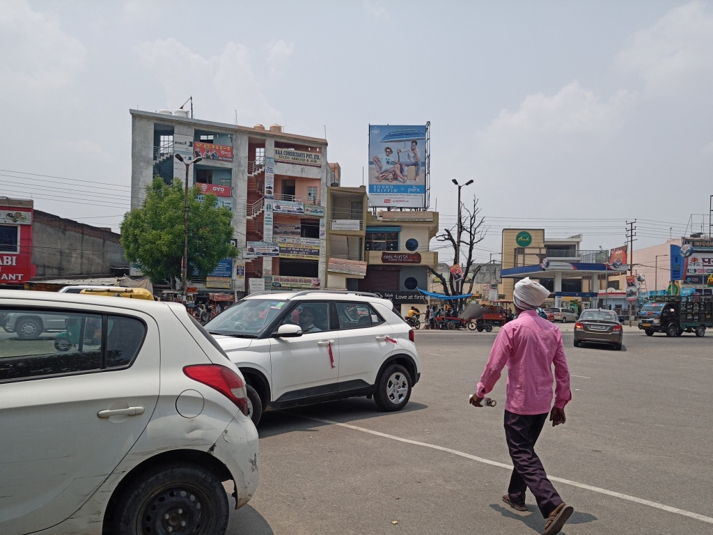 Billboard-Opp. Rohilkhan University Gate, Bareilly, Uttar Pradesh