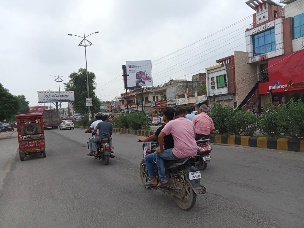 Billboard-Garh Bus Stand,  Meerut, Uttar Pradesh