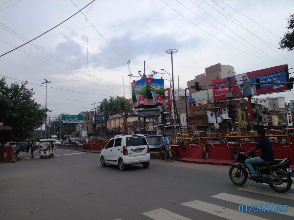 Police Booth-Afim Kothi Chauraha,  Kanpur, Uttar Pradesh