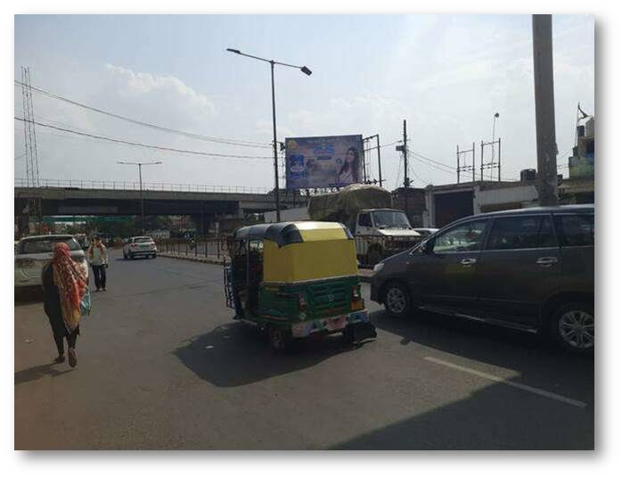 Billboard - Rambag Chauraha, Agra, Uttar Pradesh