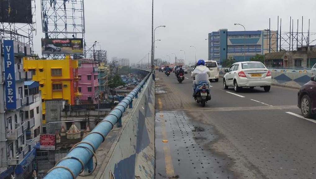 Billboard - Baguihati Flyover,  Kolkata, West Bengal