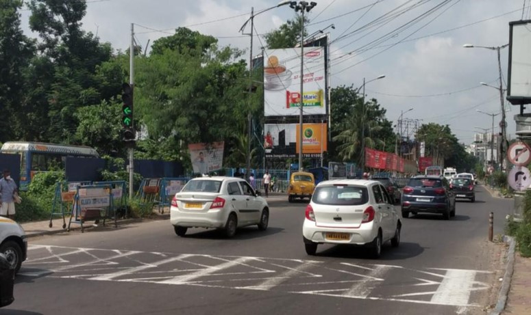 Billboard - E.M.Bypass Chingrighata Xing, Kolkata, West Bengal