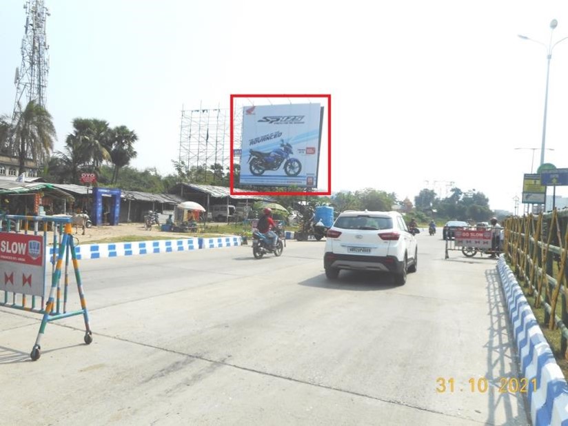 Billboard - New Town / Tata Medical Center, Kolkata, West Bengal