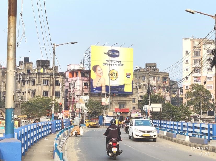 Billboard - Bondel Road Flyover,  Kolkata, West Bengal