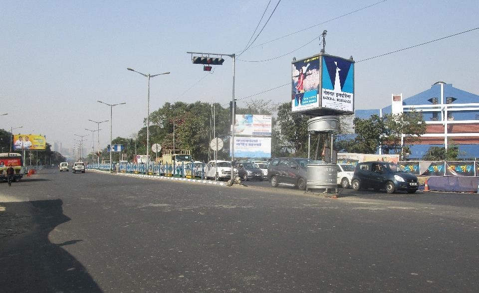 Traffic booth - beliaghata Xing,  Kolkata, West Bengal