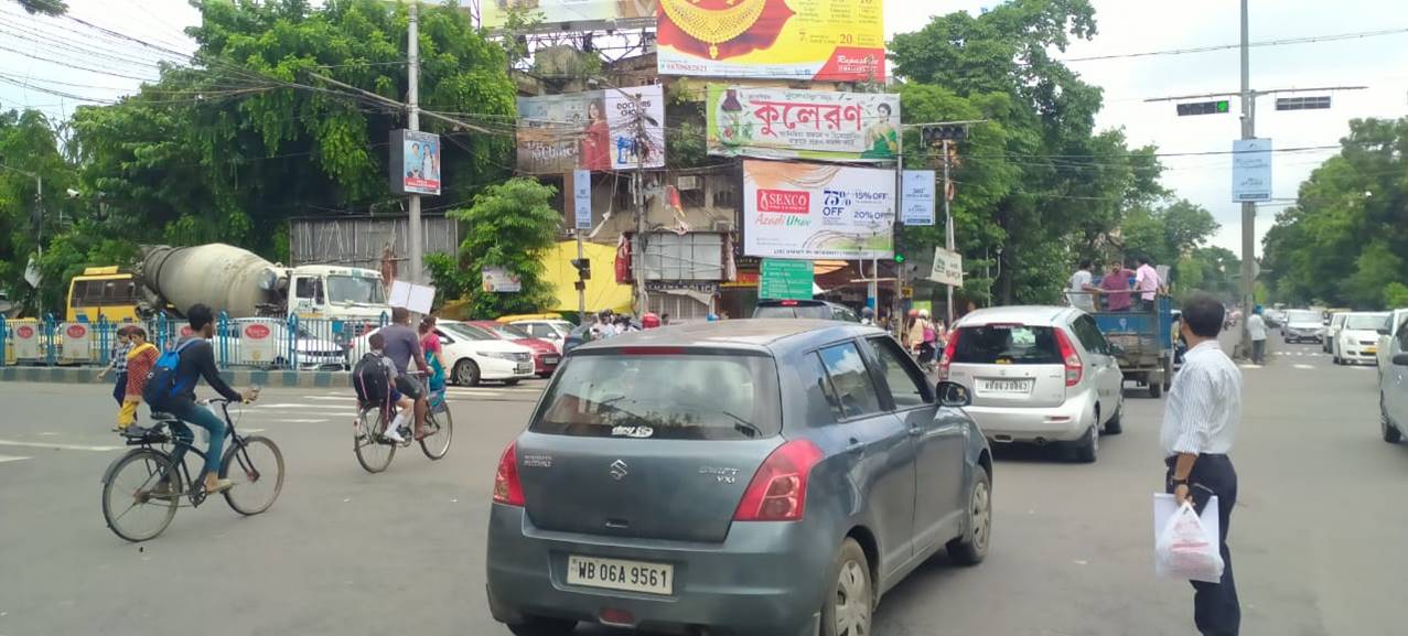 Billboard - Deshapriya Park Crossing FTF Southern Avenue, Kolkata, West Bangal