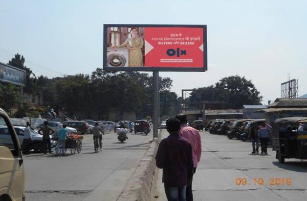 Unipole -Railway Station Entry, Dehradun, Uttarakhand