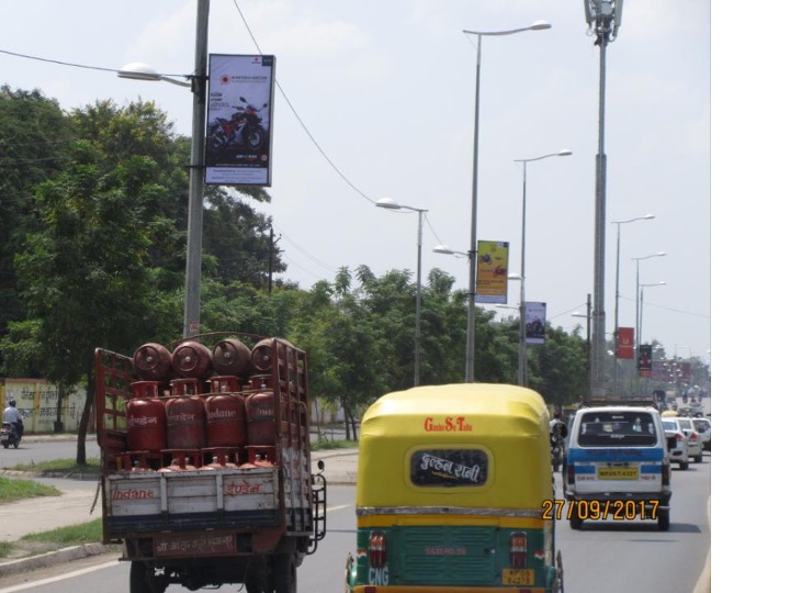 Pole Signages - Navlakha, Indore, Madhya Pradesh