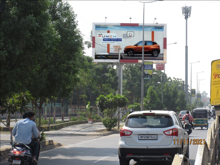 Unipole - Navlakha Square, Indore, Madhya Pradesh