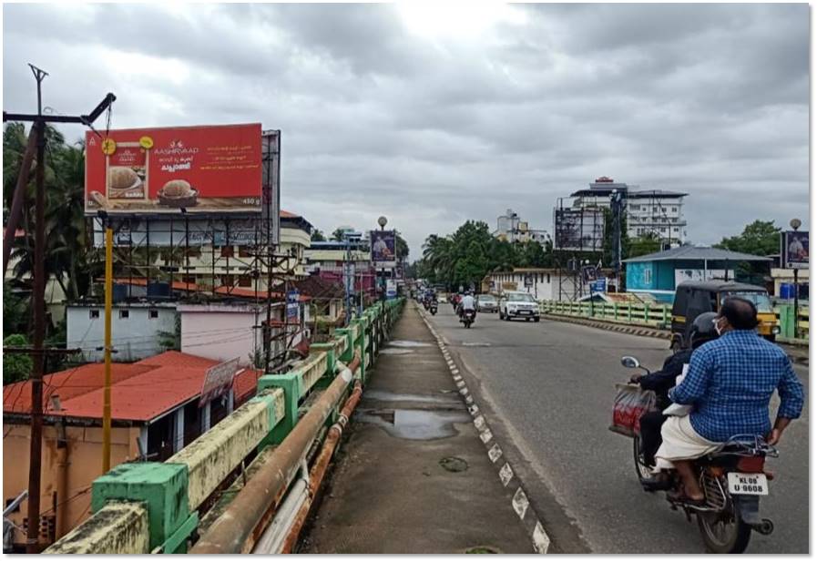 Hoarding-Pudukkad Jn, Trichur, Kerala