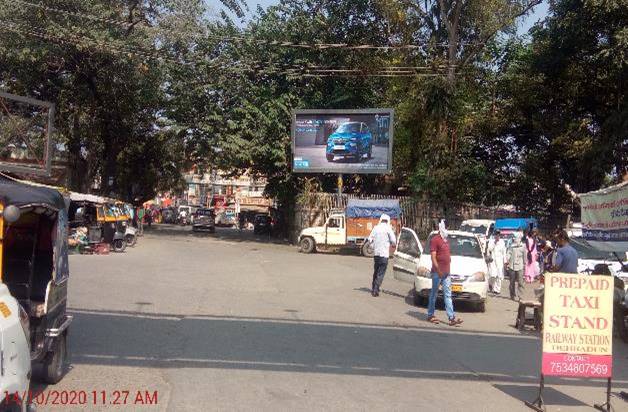 Unipole - Outside Railway Station, Dehradun, Uttarakhand