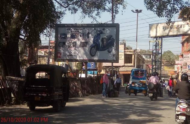 Unipole -Railway Station Exit, Dehradun, Uttarakhand