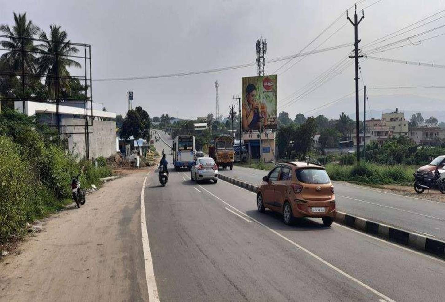 Hoarding-Mettupalayam towards Thudiyalur,  Coimbatore, Tamilnadu