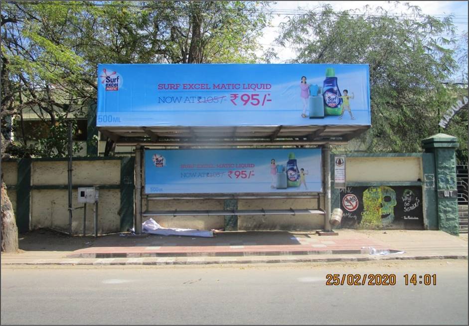 Bus Shelter-Pandiyan Hotel, Madurai, Tamilnadu