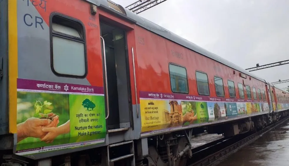 Lucknow - New Delhi Tejas Express Exterior Panels