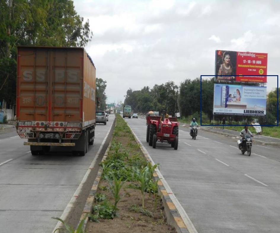 Outdoor Advertising image