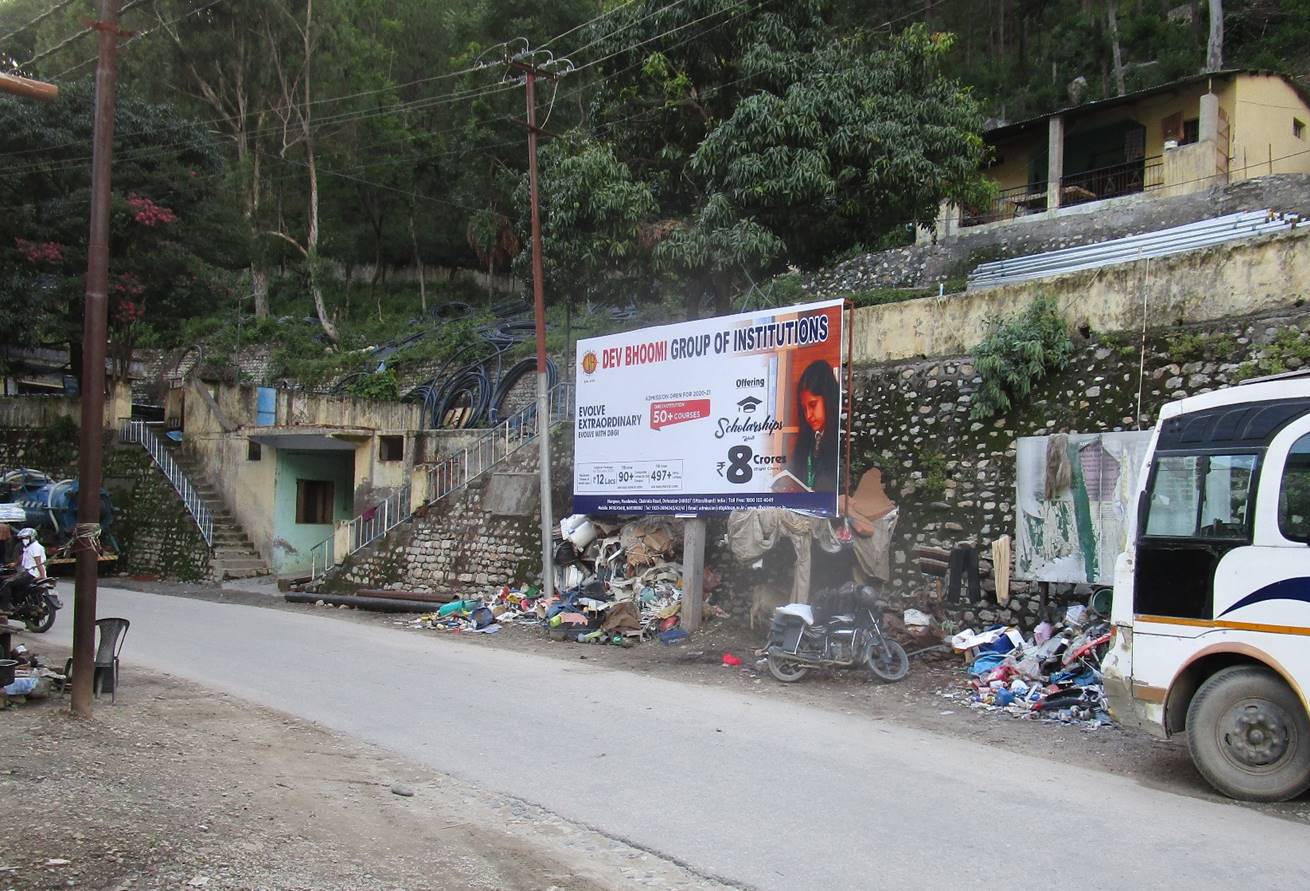 Outdoor Advertising image