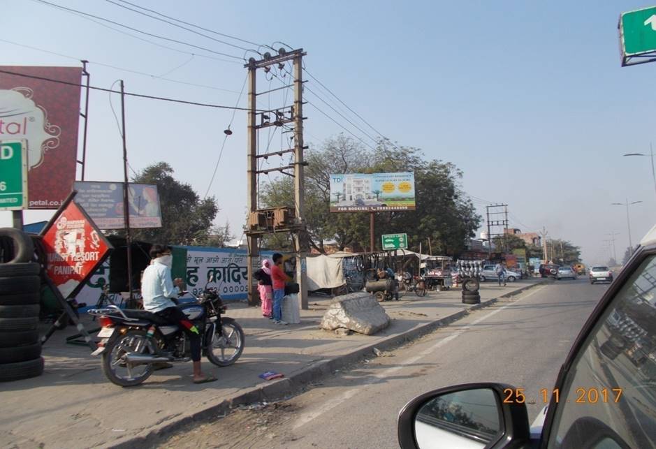 Outdoor Advertising image